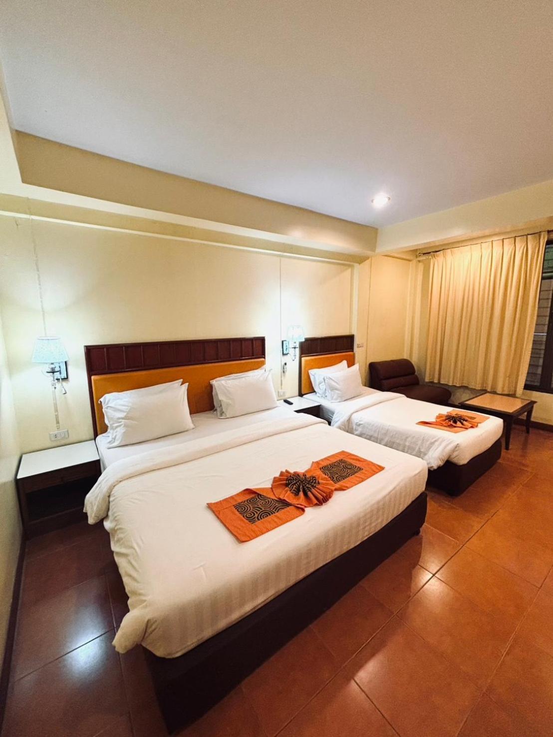 Ban Chanchay Hua Hin Exterior photo